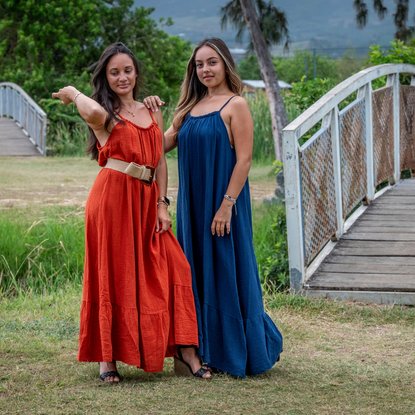 Robe longue à bretelles en gaze de coton CLÉA (PRÉ-COMMANDE)