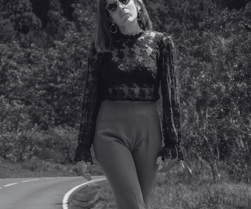 Blouse dentelle transparente noire LUNA