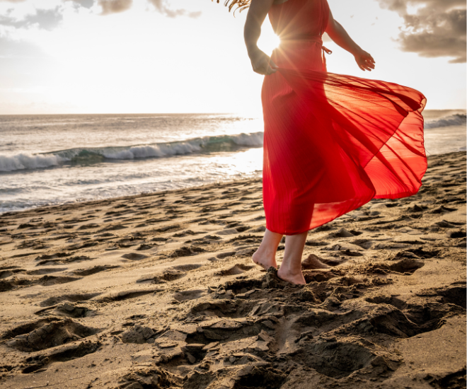 Robe rouge fluide plissée chic classe, plage décontracté 