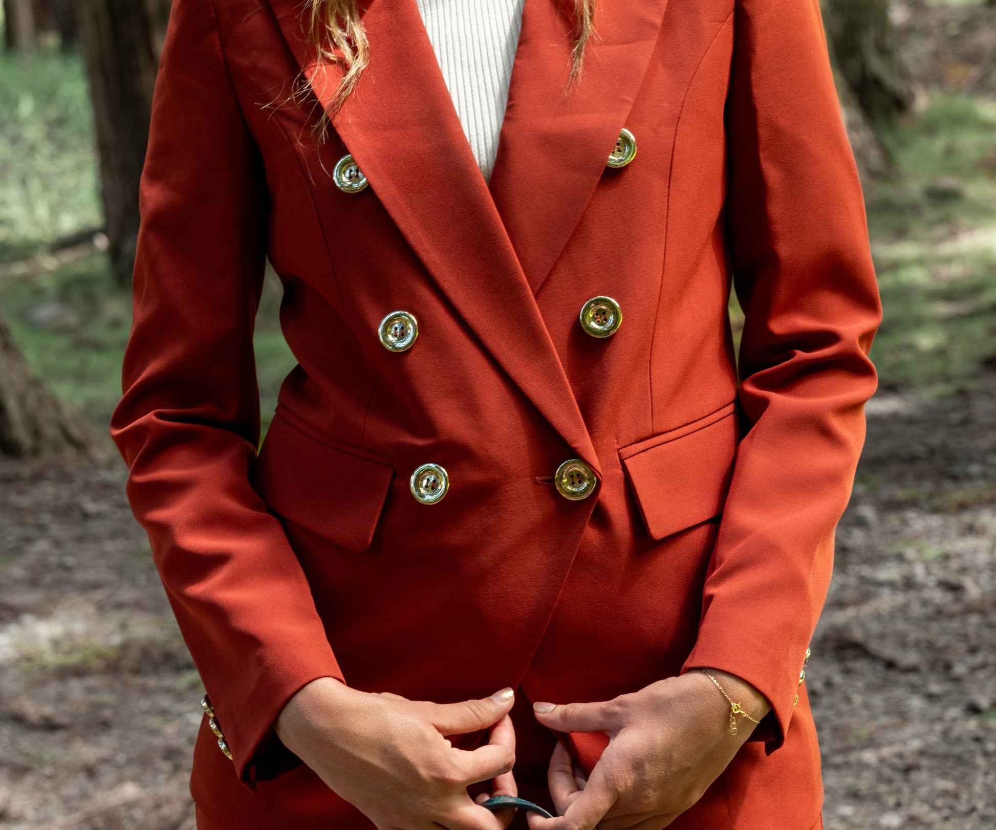 Veste blazer rouille femme avec boutons dorés