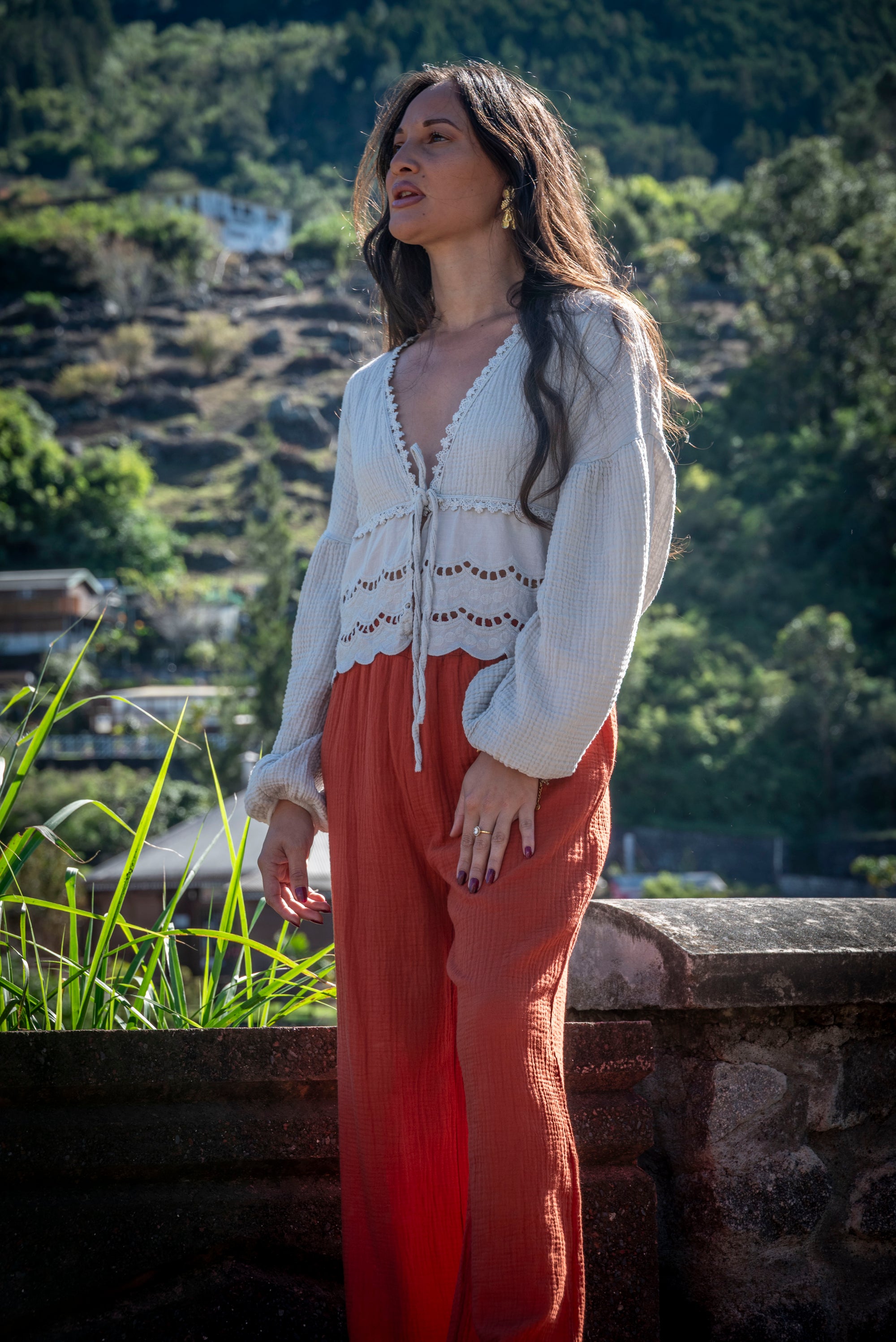 Blouse gaze de coton avec broderie LÉA