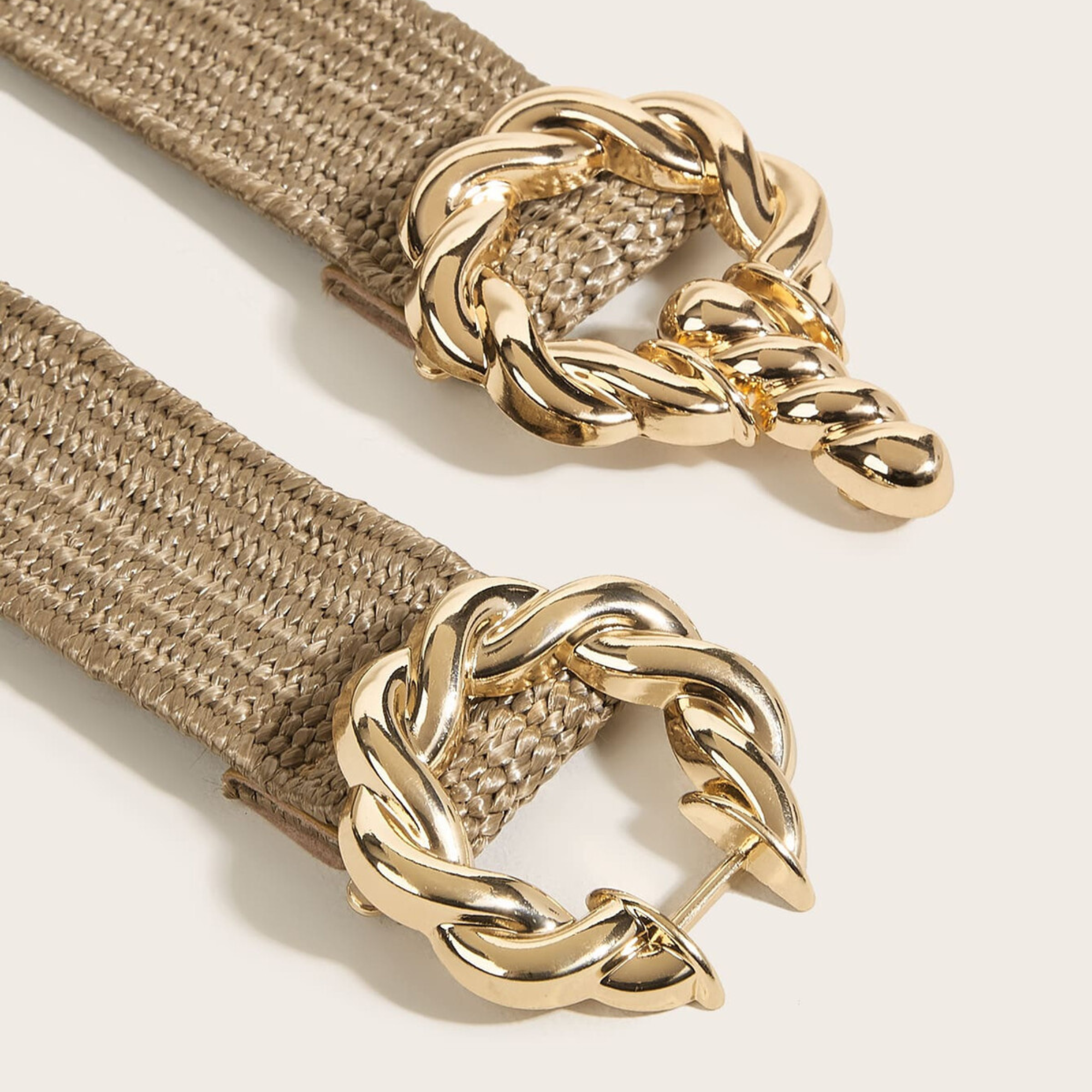 Ceinture élastique raphia naturel à boucle dorée